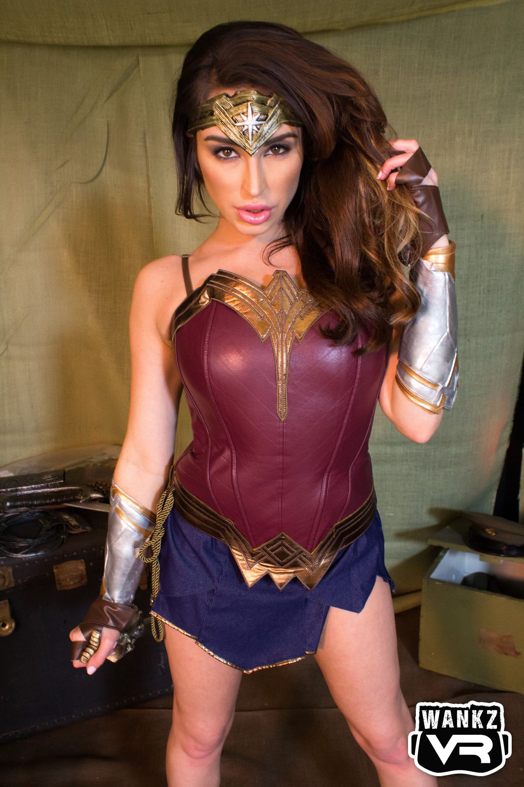 Wonder Woman Virtual Girl Sex Cosplay - Virtual Girl Porn